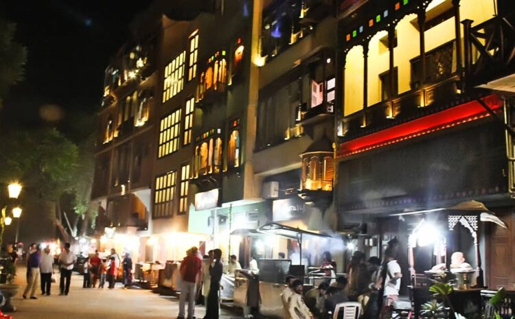  Famous Food Items You Should Not Miss in Lahore? 