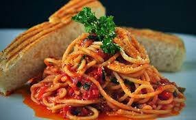 El Momento steakhouse serves the best pasta in town.