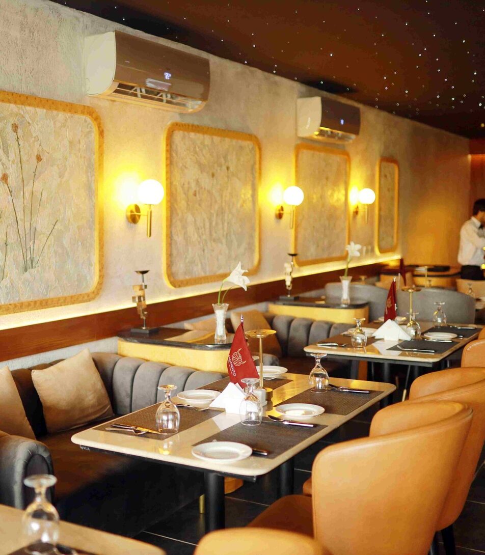 El Momento Islamabad