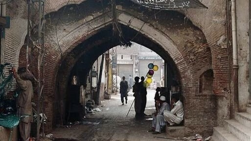 Yakkii – Zaki Gate Lahore
