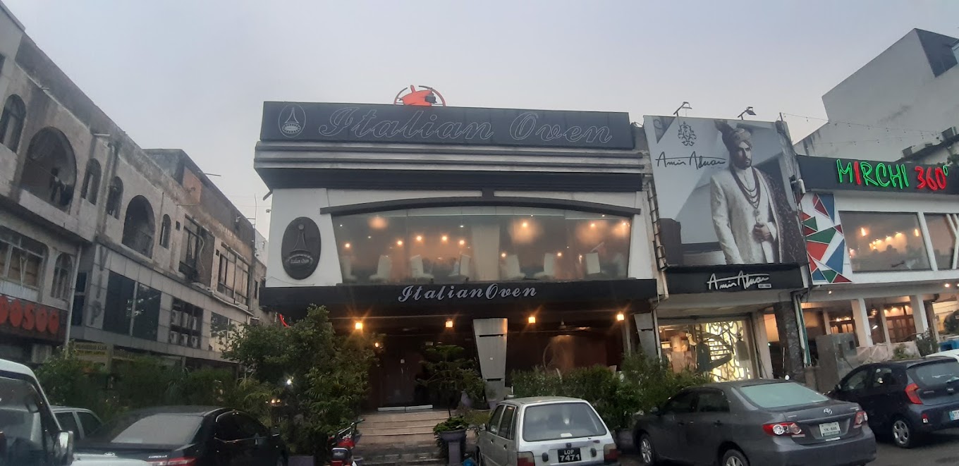 Italian Oven Restaurant F10