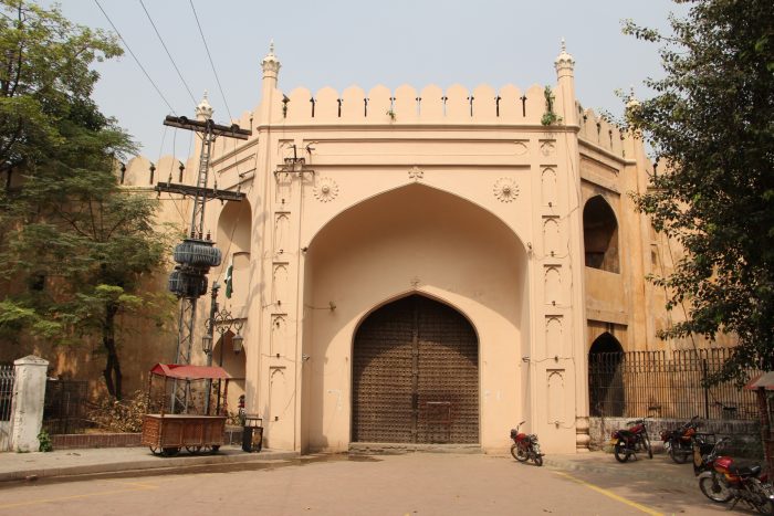 Roshnai Gate Lahore