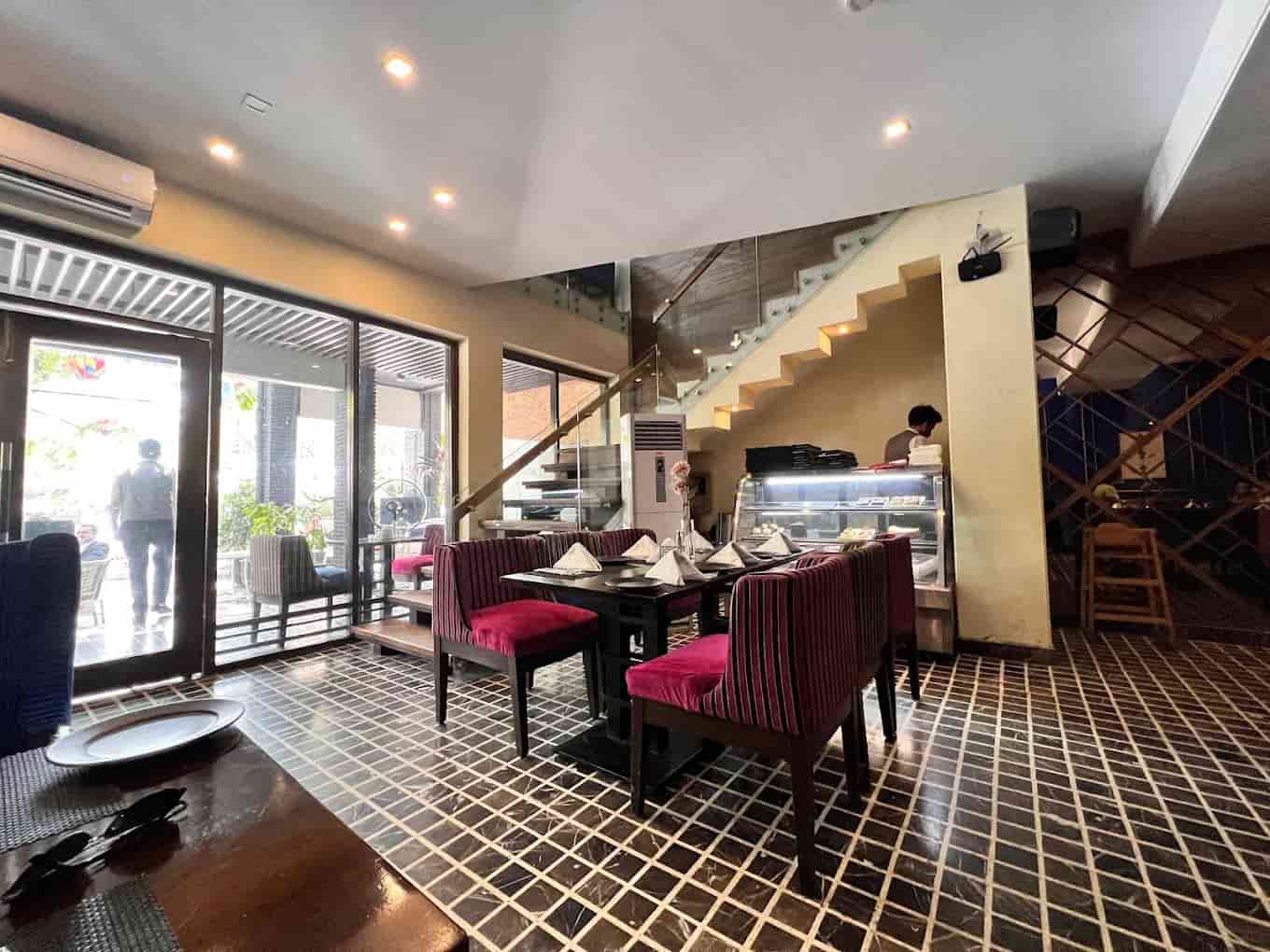 Street 1 Cafe Islamabad