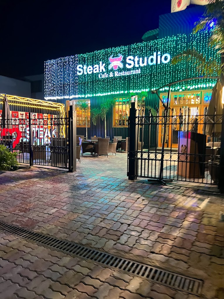 Steak Studio