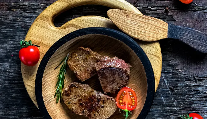 Steak vs Pakistani BBQ – Discover the Bold Differences